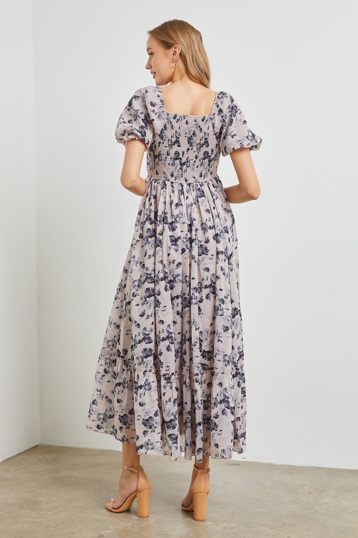 Dress | Square Neck Pleated Floral Pattern Maxi