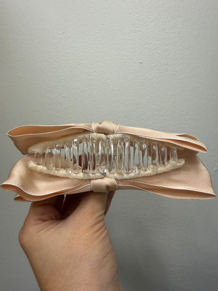 Claw Clip | Silk Nude Bow