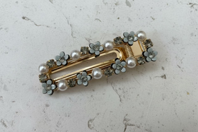 pearl flower gray barrette