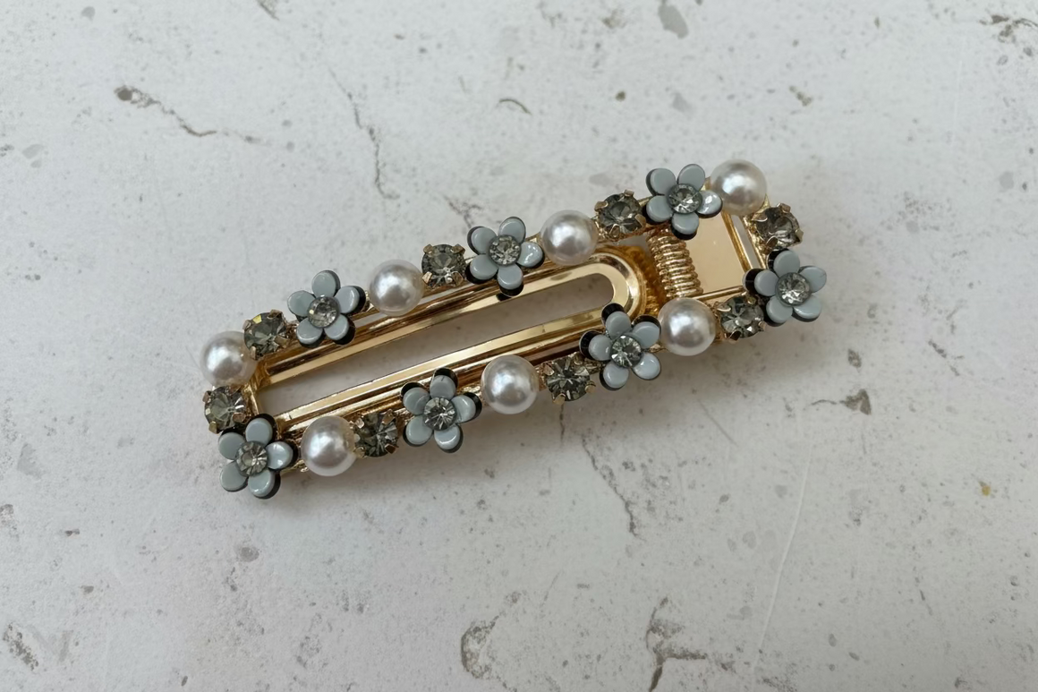pearl flower gray barrette
