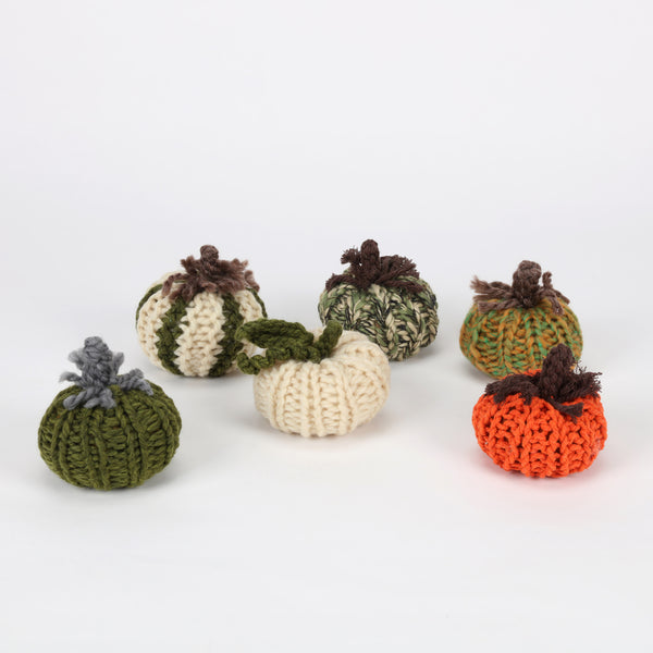 Knit Pumpkin | 3.5"